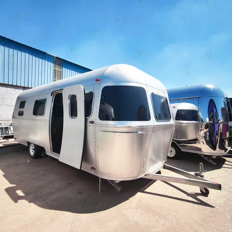 Motorhome Portable Portable RV Vacation Trailer Self Propelled Traction Outdoor Cross Country Camping Mobile Trailer RV
