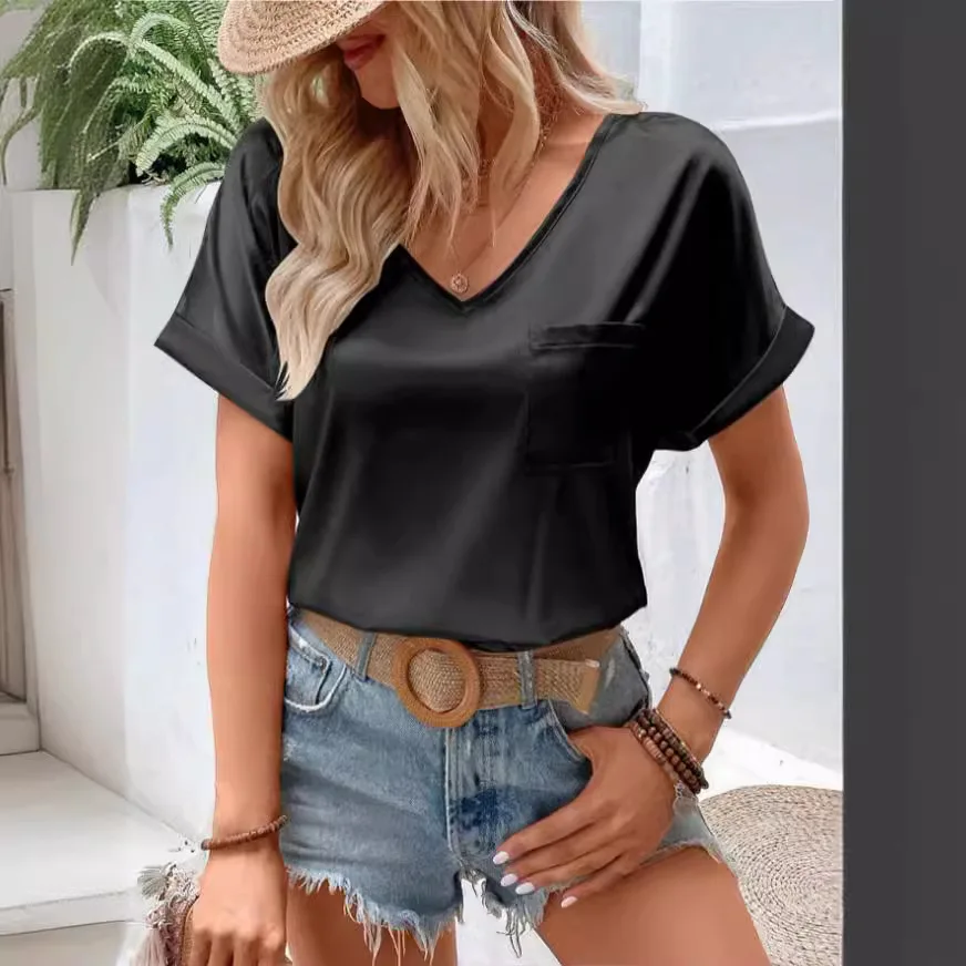 夏の新作レディースサテンVネックシャツ半袖ポケット付きシンプルルーズプルオーバートップス無地万能Tシャツ女性用
