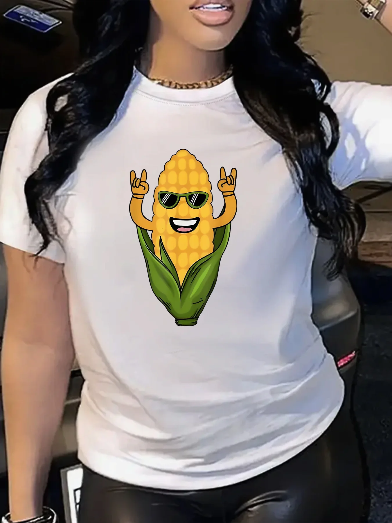 تي شيرت نسائي كاجوال برقبة دائرية بنمط الذرة المرح. بلوزة مريحة بأكمام قصيرة لملابس غير رسمية. تي شيرت يومي. #2