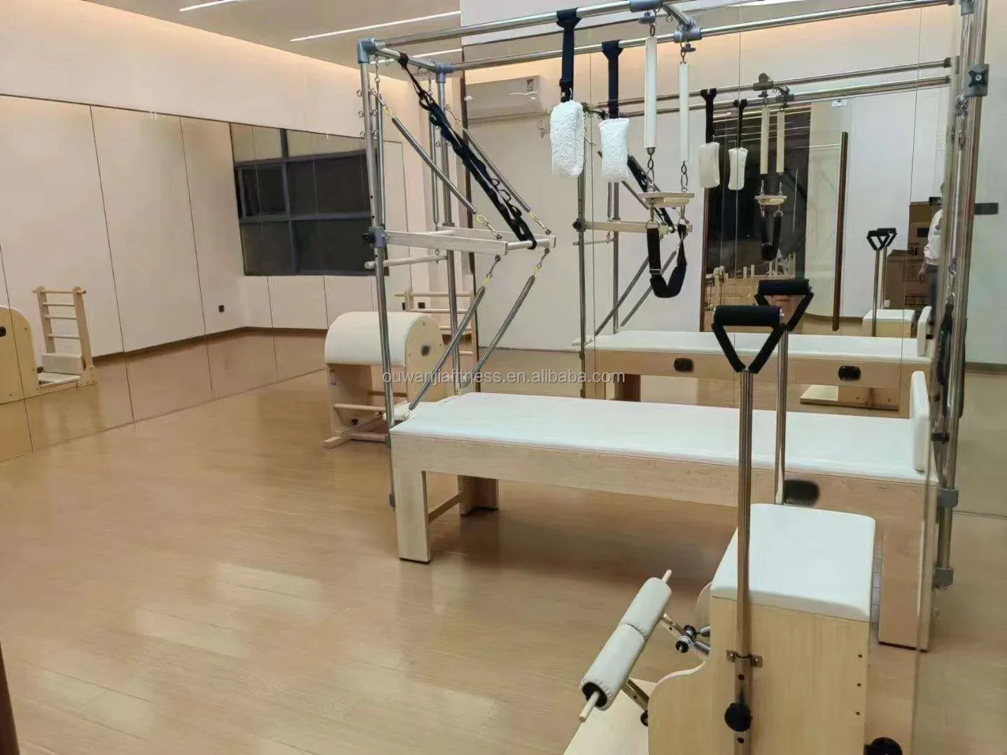 Newly Upgraded Pilates High Top Bed (White Maple) Durable Adjustable Environmentally Friendly Suitable For Pilates