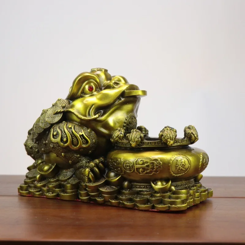 New brass , treasure bowl , copper golden toad ornament