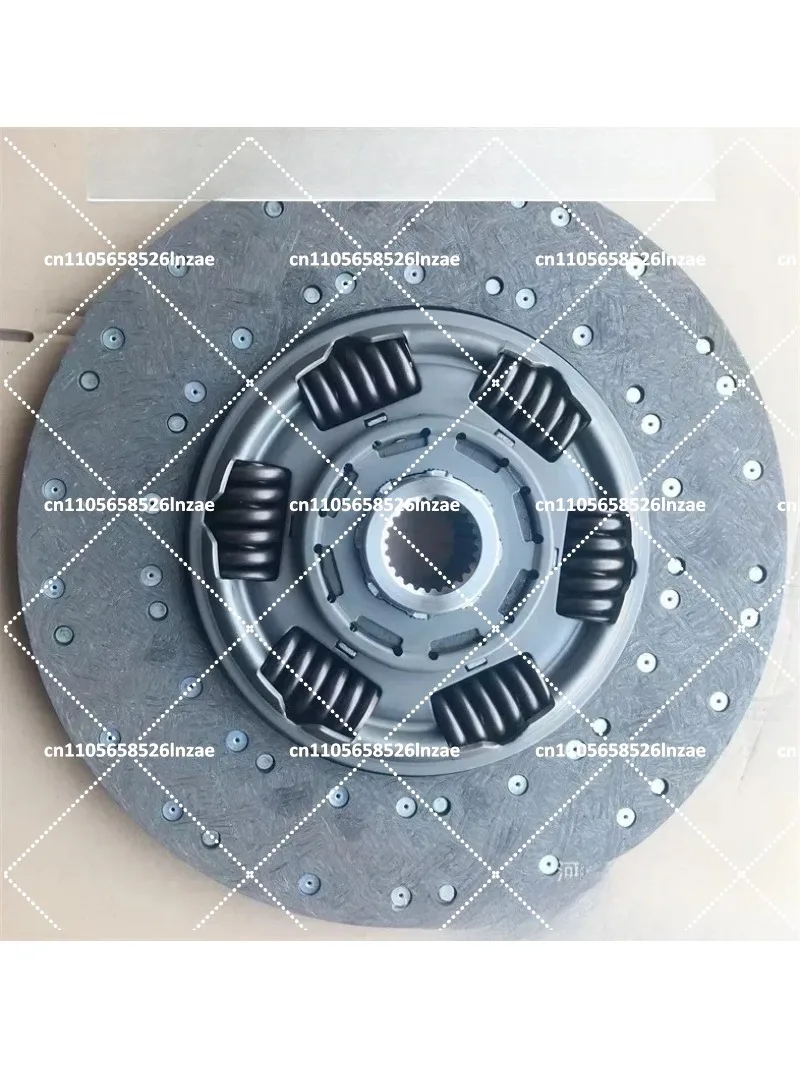 Clutch Plate Pressure 1861 410 046 for Truck Heavy Duty Replacement