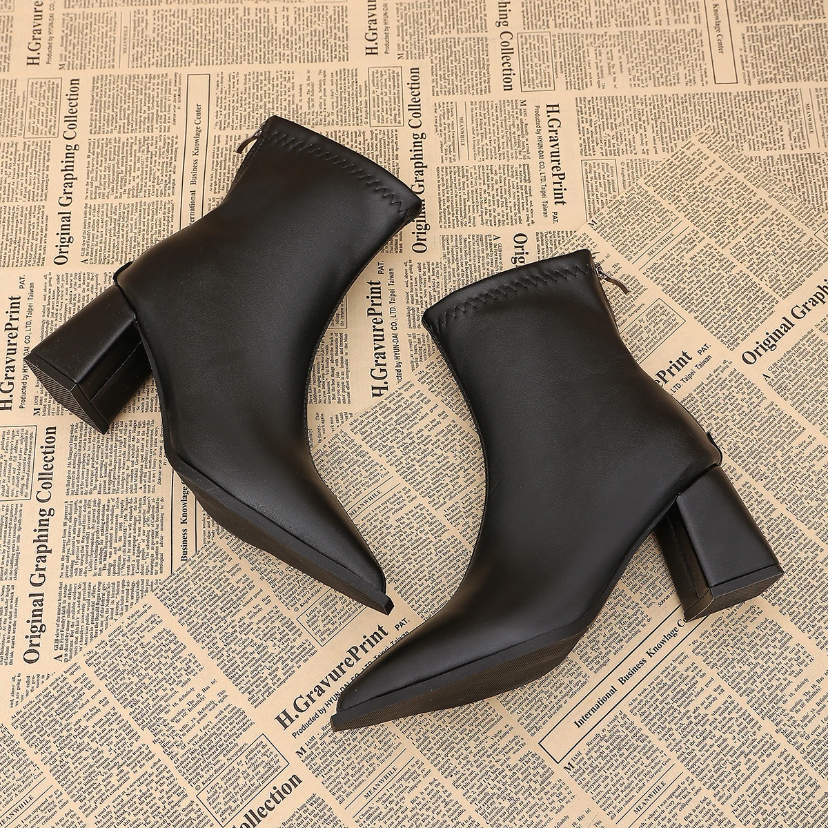 2026 New Women Trend Ankle Boots High Heels Short Designer Shoes Women Comfortable Autumn Elegant Outdoor Boots Zapatos De Mujer