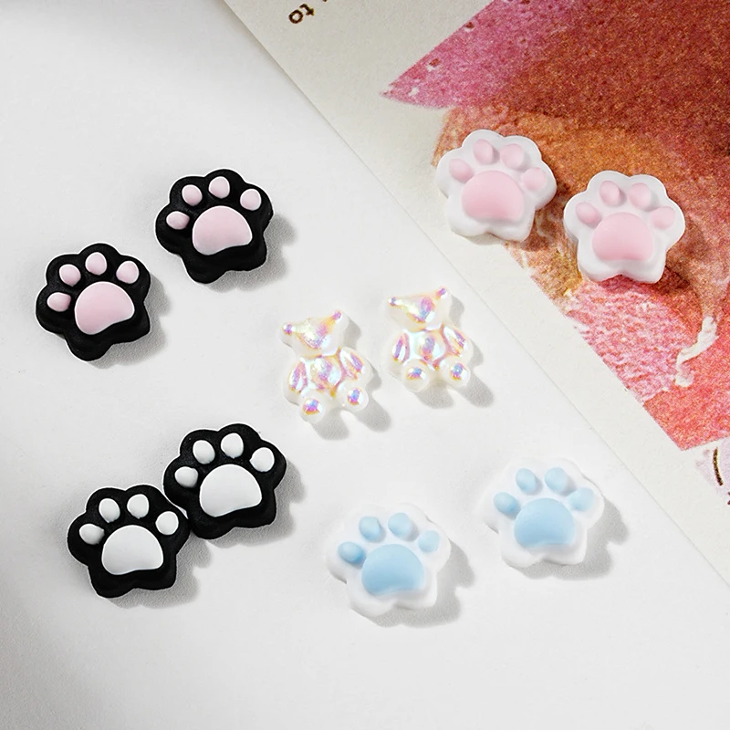 50pcs Cartoon Cat Paw Nail Art Resin Rhinestones Mix Colors Nail Art Charms Cat Paw Shaped Manicure Supplies