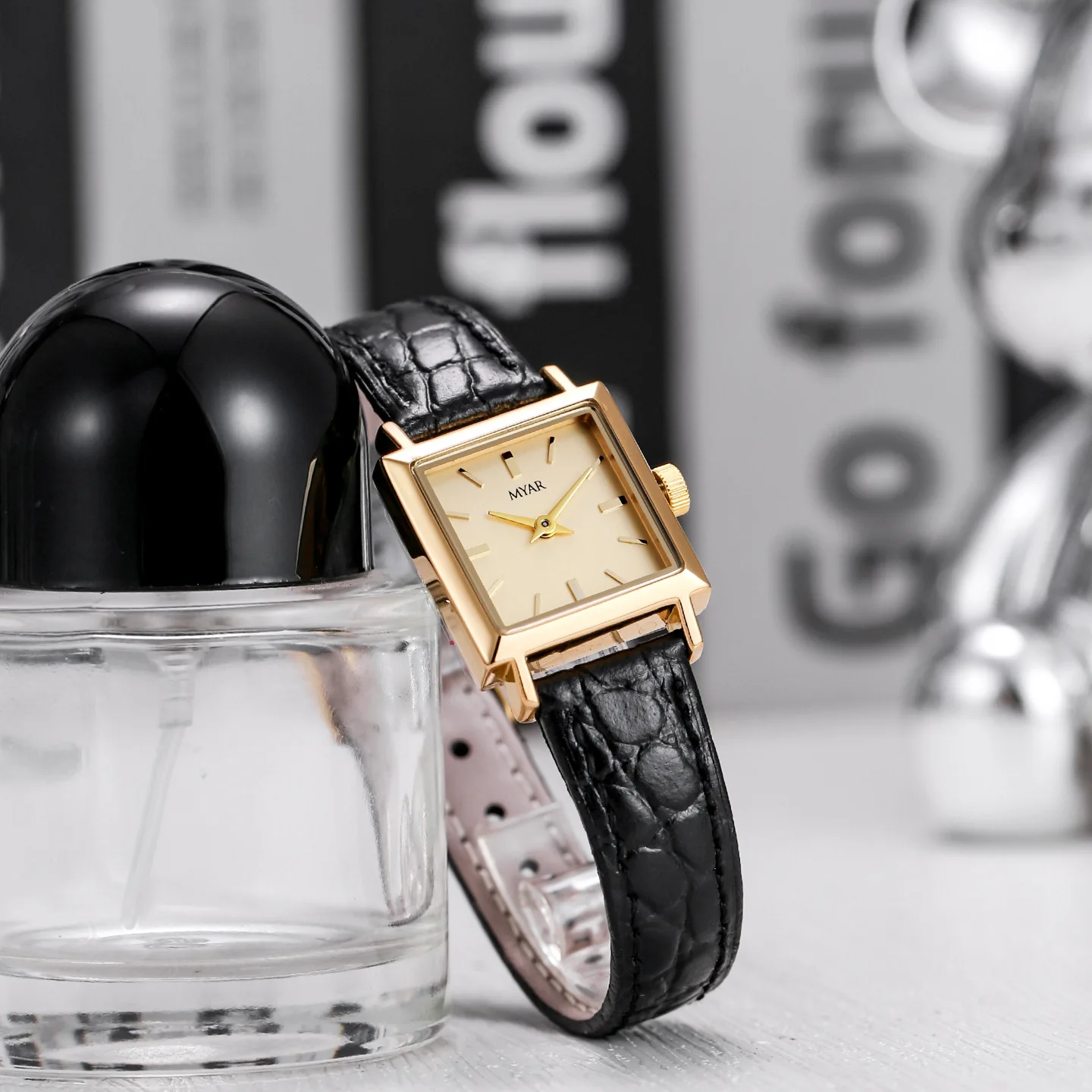 

New Vintage Gold Quartz Women'S Wristwatch, Minimalist Clock Watch, Elegant Women'S Watch, Perfect As A Gift For Women.