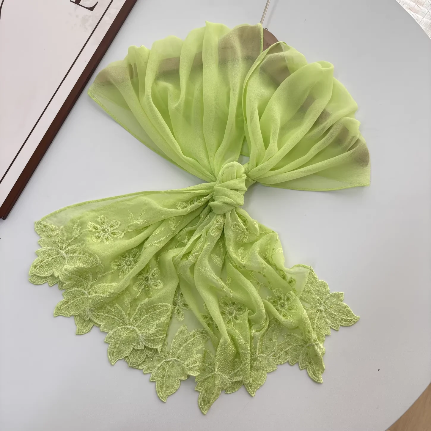 

100% Silk hijabs for woman spring green flower handmade embroider neck scarves pure silk shoulder cape shawl