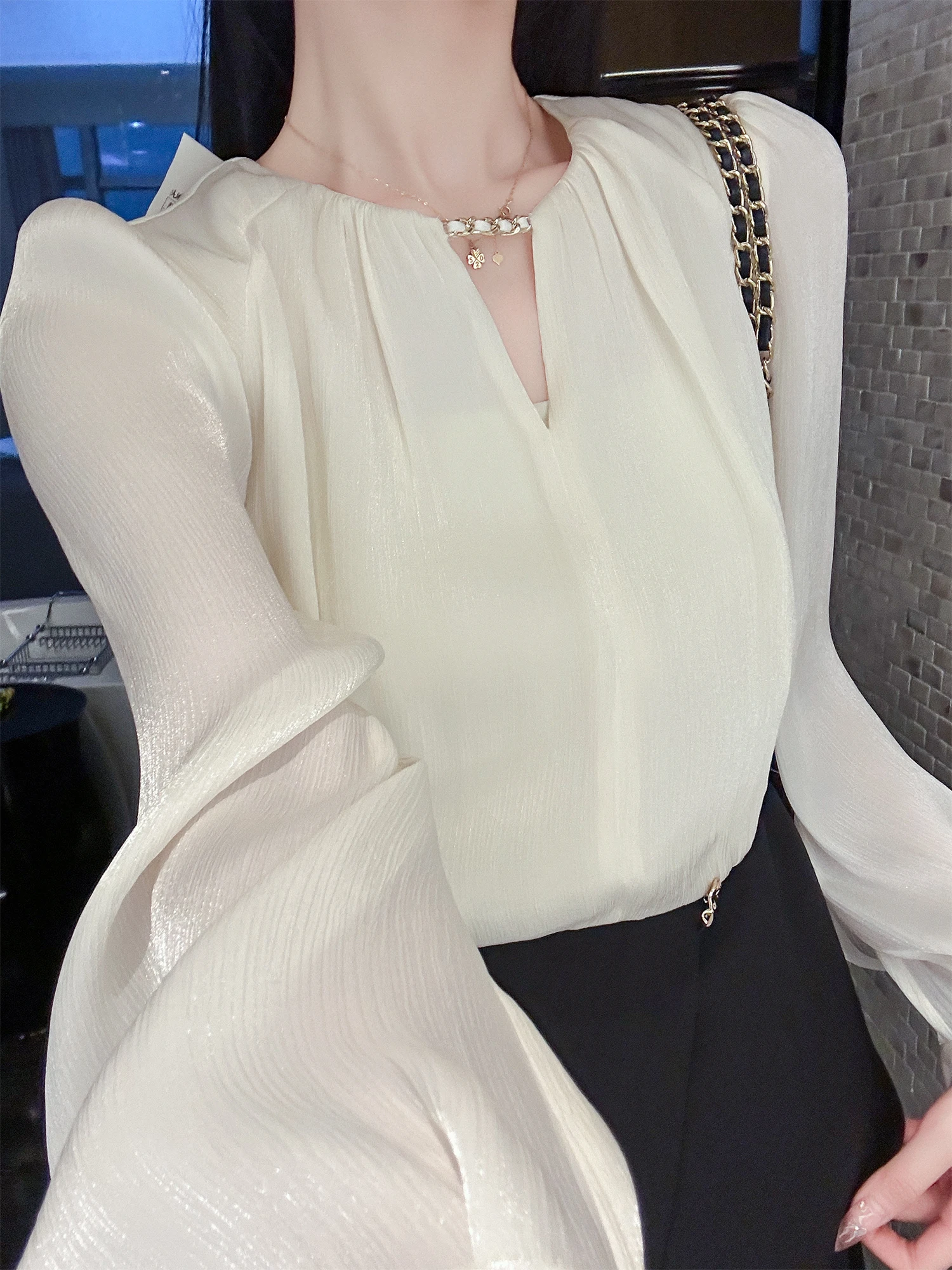 

Ele Long Sve Women's irt You See Pearl Satin Design Sense Small ence Patchwork Spring Faion New Sle Breathable