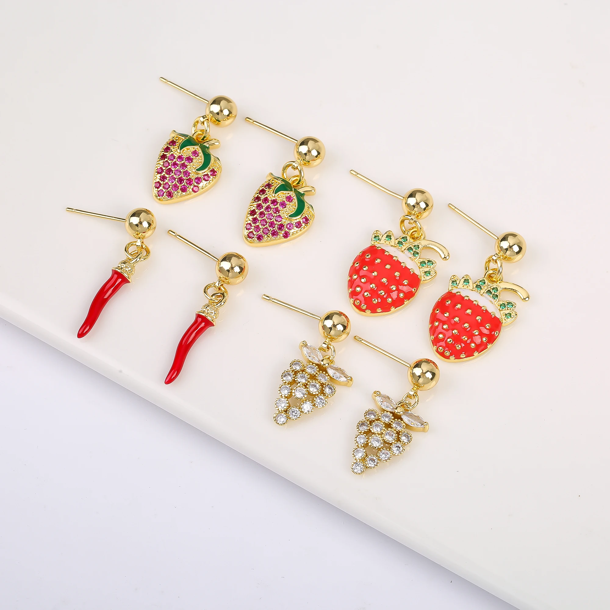 New Arrival Cute Red Strawberry Pepper Zircon studs Earrings High Quality Woman Girl Party Wedding Fruit Jewelry gift Wholesale