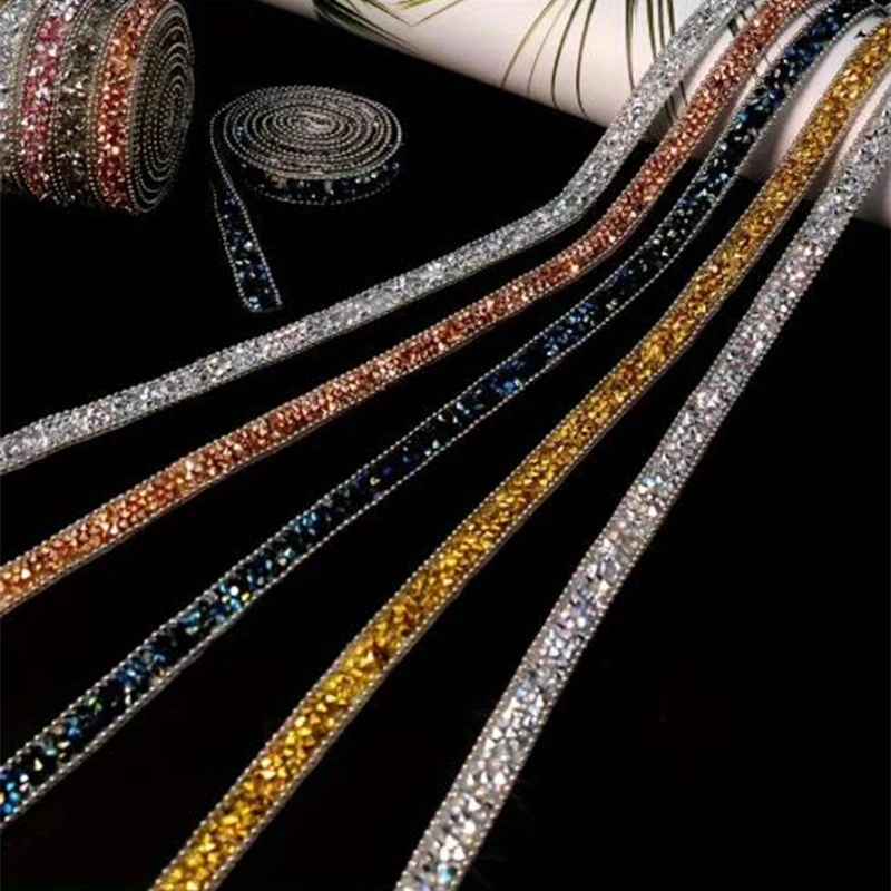

5rolls Self-Adhesive Resin Rhinestone Strip Glitter Resin Crystal Ribbon Blingbling Beaded Chain DIY Craft Decorative Accessory