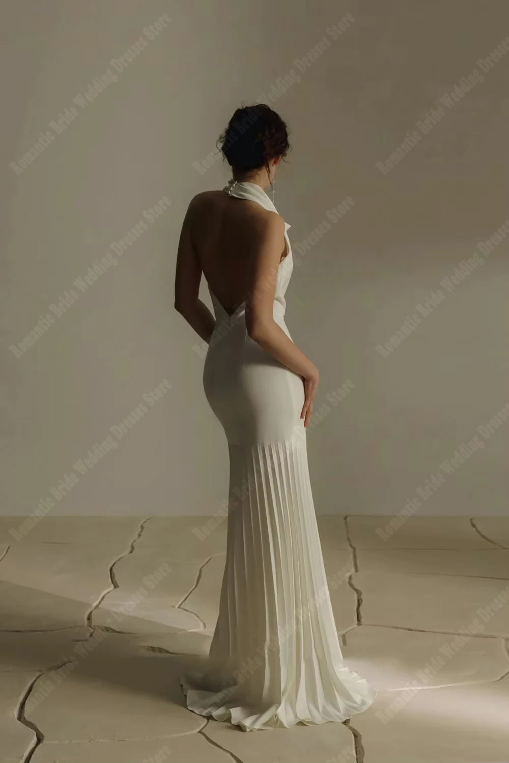 ชุดแต่งงานทรงเมอร์เมดแบบคอ halter สำหรับผู้หญิง ชุดเจ้าสาวเซ็กซี่แบบไม่มีแขน เปิดหลัง ชุดราตรีงานหมั้น ชุดเจ้าสาวแบบสั่งตัด