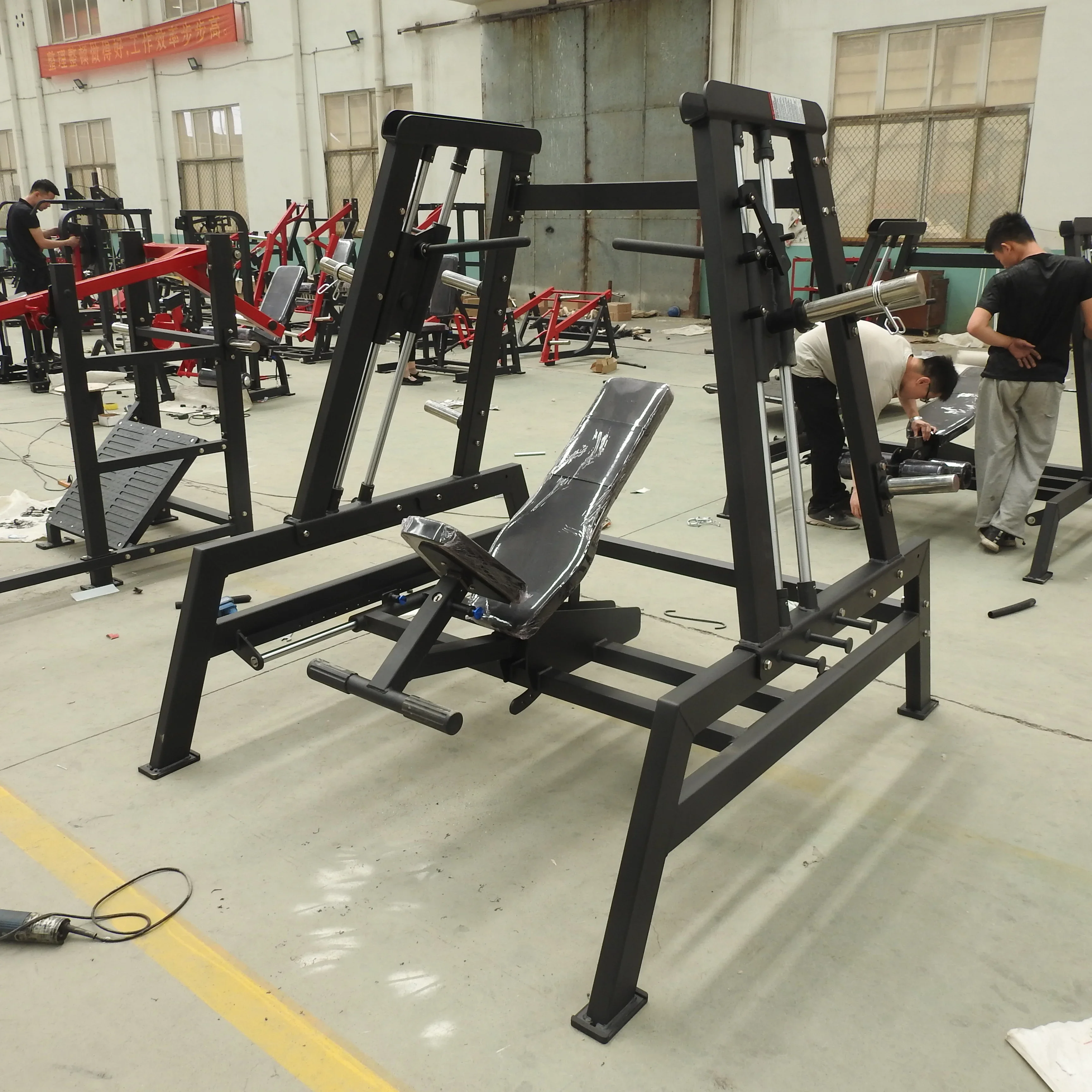 Customizable Training Fitness Weightlifting Multifunctional Gym Movable Smith Machine