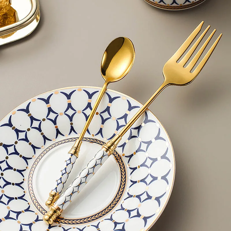 Luxury Mirror Gold Western Tableware with Porcelain Handle High-grade Stainless Steel Cutlery Knife Fork Spoon Dinnerware Set