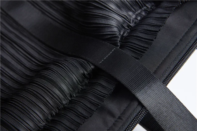 IN STOCK Miyake High-end pleated twilight black handbag HOT SELLING