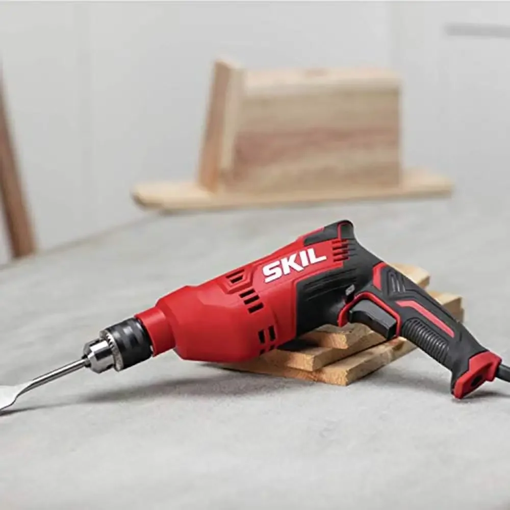 7.5Amp Heavy-Duty Corded Drill with Side Handle and Bubble Level