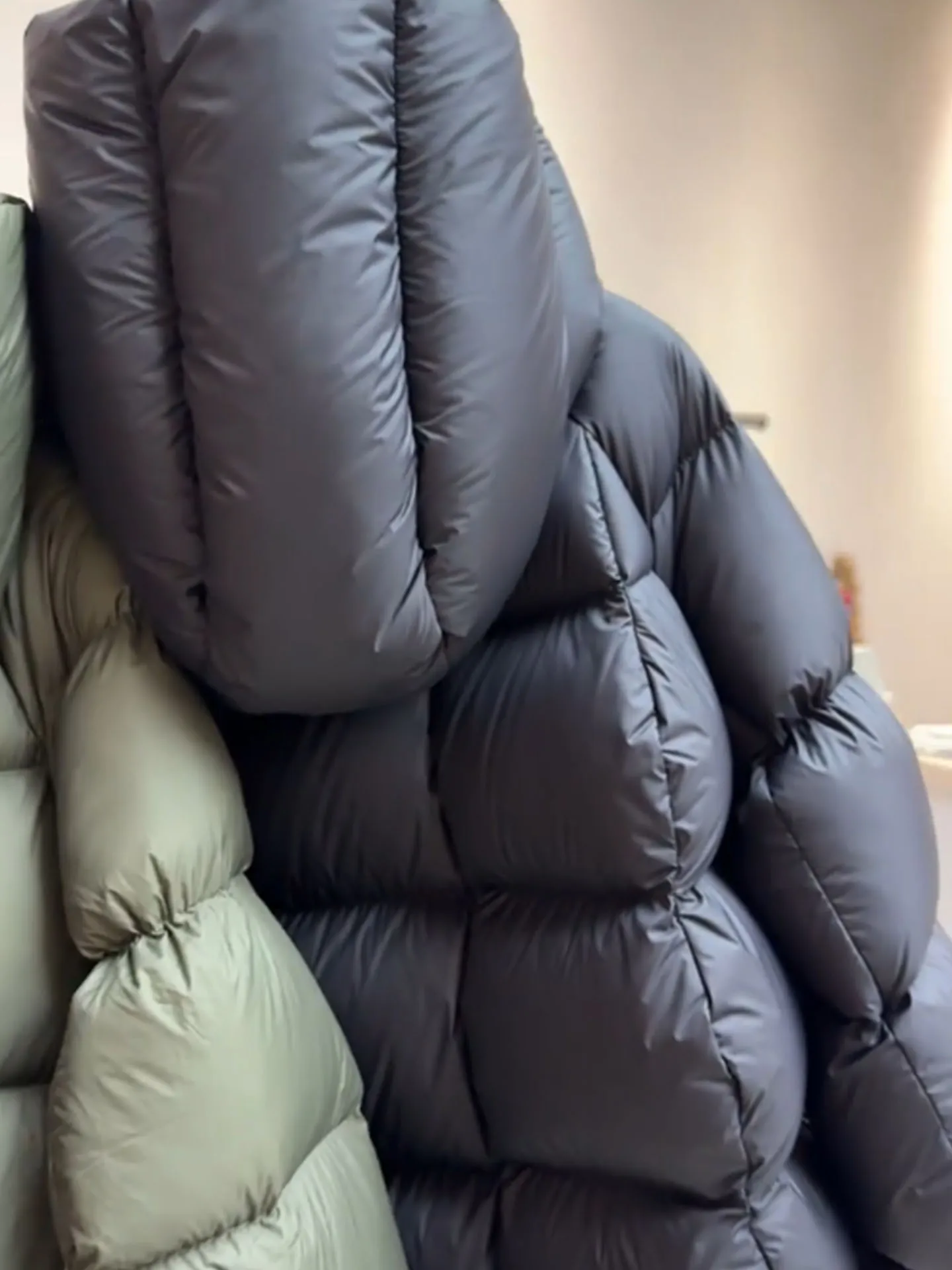 Koreanische Sle ort Puffer Jaet frauen Faionable Flauschigen Mantel Winter Thi Oberbekleidung Hohe Taille Lange Sve Farbe