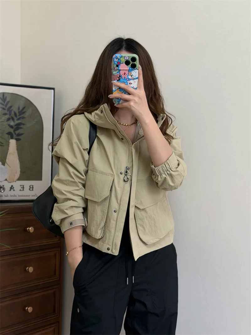 

Женская уличная водонепроницаемая рабочая куртка свободного кроя с капюшоном, весенняя, в стиле кемпинг, короткая, из искусственной кожи и нейлонового волокна