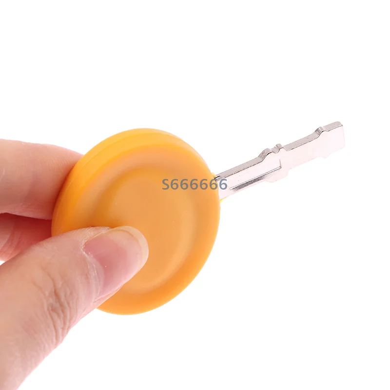 

2 PCS Applicable To 925-2054A Cub Cadet Mower Lawn Tractor 725-2054 925-1745 925-2054A 625-05002 625-05000 Ignition Key Fit