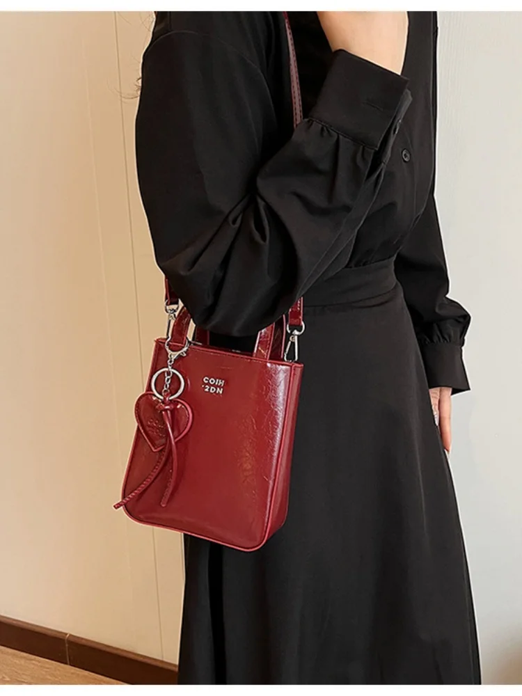 Модные модные новые женские сумки, индийская масляная восковая кожа, высококачественная сумка для любви, универсальная сумка-мессенджер на одно плечо в западном стиле