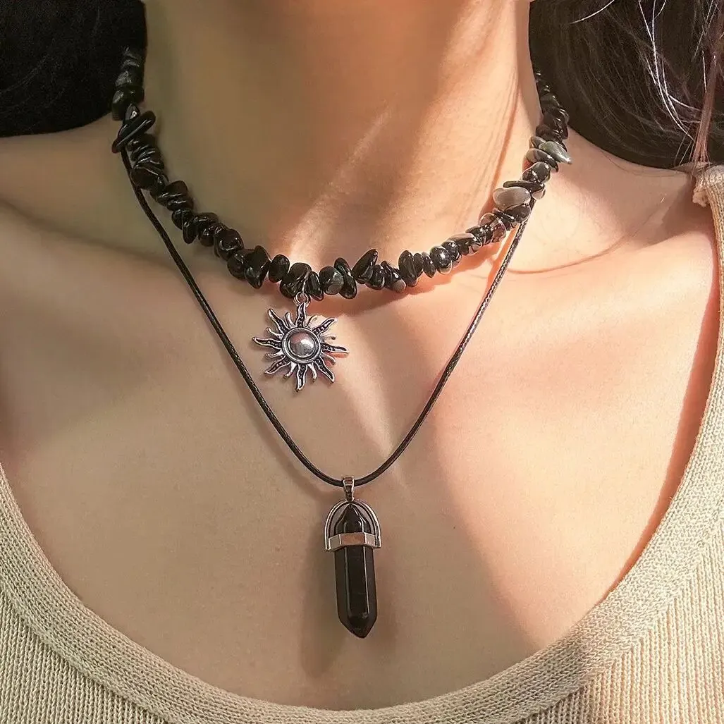 2Pcs Goth Boho Irregular Stone Adjustable Chain Necklace for Women Vintage Sunflower Crystal Pendant Choker Y2K Jewelry Gift New