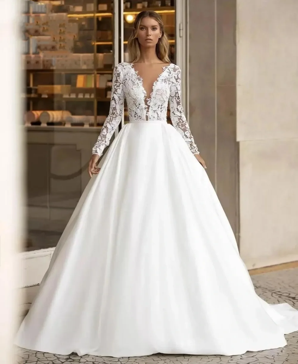 

New Women White Wedding Dress V-Neck Long Sleeve Lace Appliques A-Line Satin Bridal Gown Floor-Length 2024 Wedding Party Dress