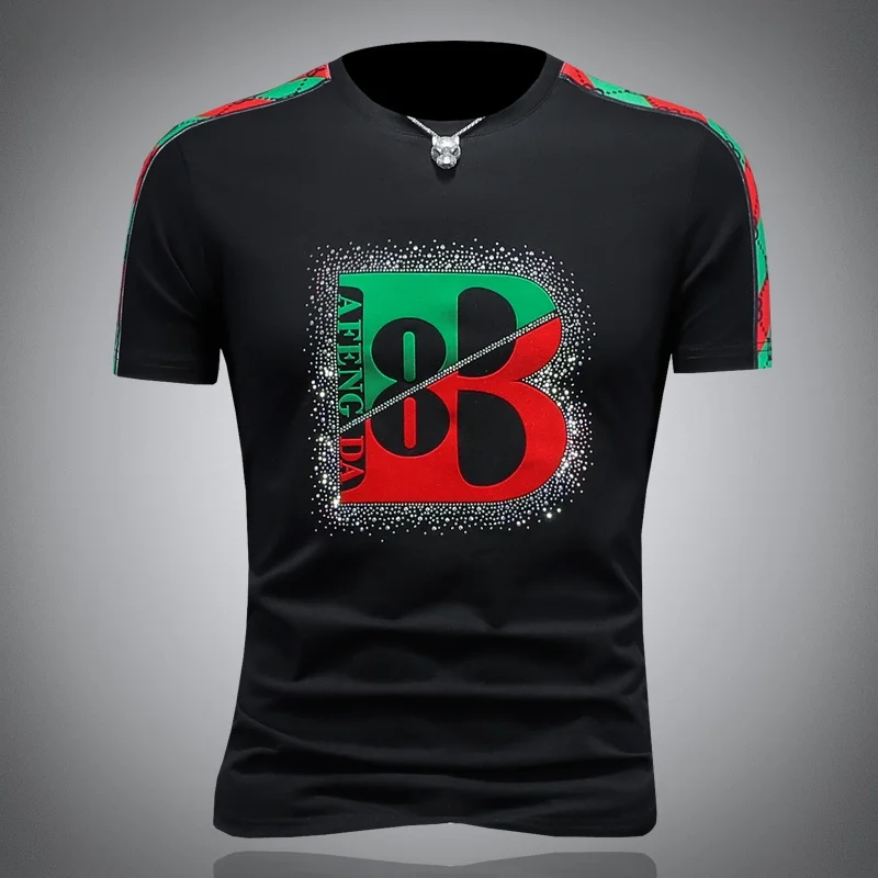 

Мужская футболка Urban Fashion с надписью и стразами, короткий рукав, приталенный крой, круглый вырез, дышащая, из смесового хлопка и полиэстера