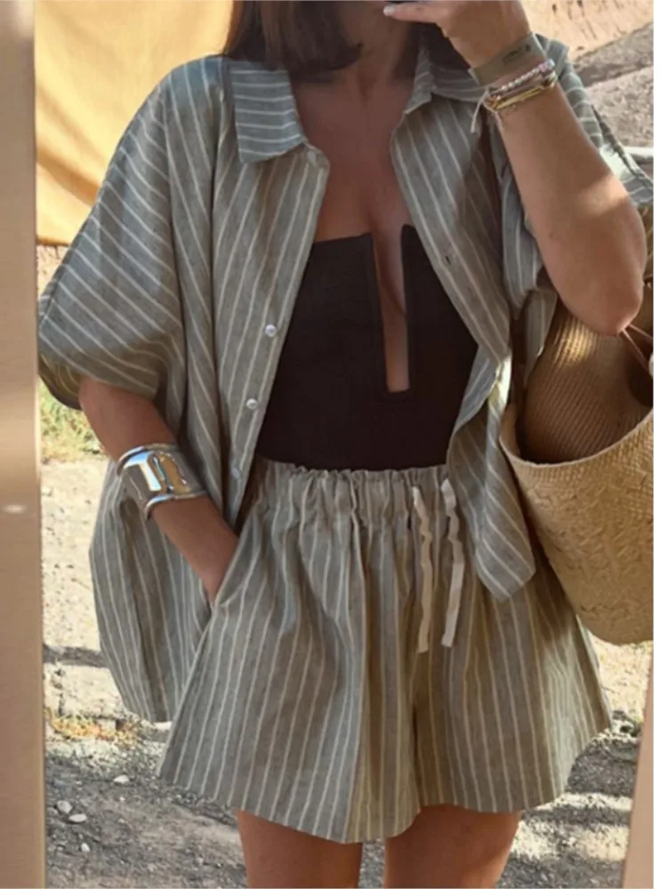 

Fashion Striped Printed Female Two-piece Set Summer Casual Beach Vacation Collar Cardigan Top+shorts Suit Lady Streetwear Outfit