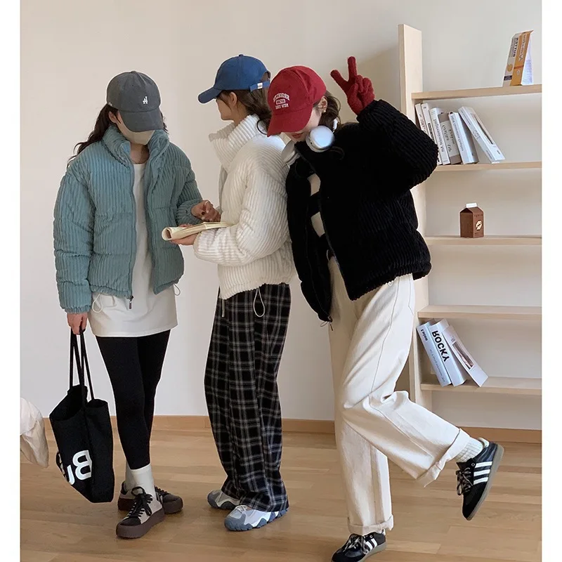 Chic Autumn Winter Short Cotton Jacket Women's Loose Fit Velvet Pink Collar Design Thickened Long Sleeve Zipper Closure Coat