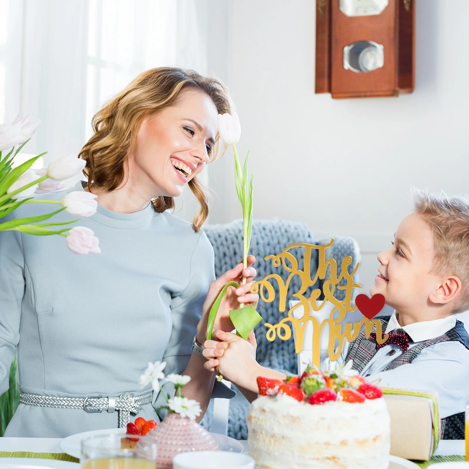 

12Pcs Acrylic Cake Insert Ornaments Creative Mother's Day Cake Toppers Chic Decoration for Mother's Birthday Cupcake Ornaments