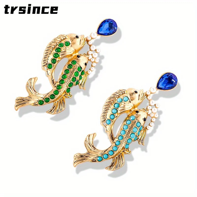 Vintage Elegant Double Koi Spit Beaded Brooch Women Personality Beautiful Fashion Exquisite Corsage Jacket Corsage Pins Jewelry