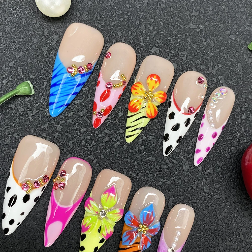 Dicke Acryl-Press-on-Nägel, handgefertigt, vollflächig, handbemalt, luxuriöse, glänzende, geschnitzte Blumen-Handnägel-Tips