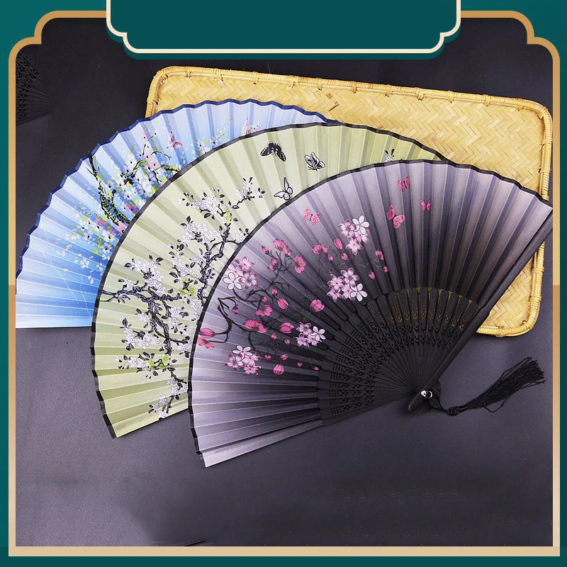 New Retro Style Chinese Fan with Tassel Folding Hand Fan Portable and Convenient for Summer Cooling Fan Handheld Fan