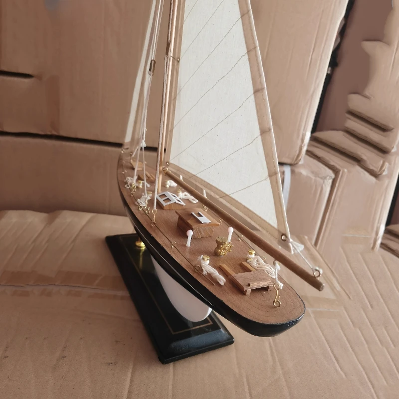 Chinese Solid Wood Sailboat Model Ornaments Hand Carved Smooth Sailing Ship Home Office Decoration Boat Gift Desktop Decorations