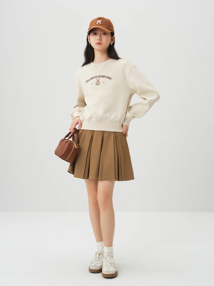 ZIQIAO Preppy Style Embroidered Loose Sweatshirt for Women 2024 Spring New Versatile Casual Round Neck Pullover Female