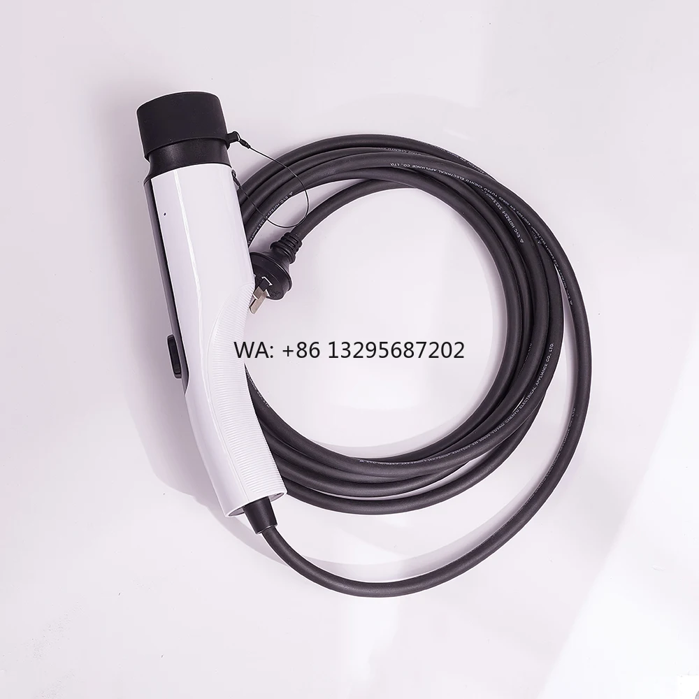 

Новая портативная зарядная станция для электромобилей QD10, 3.5 кВт/7 кВт, 16А/32А, 220В/240В, переменный ток, Тип 2, с защитой IP55, для путешествий