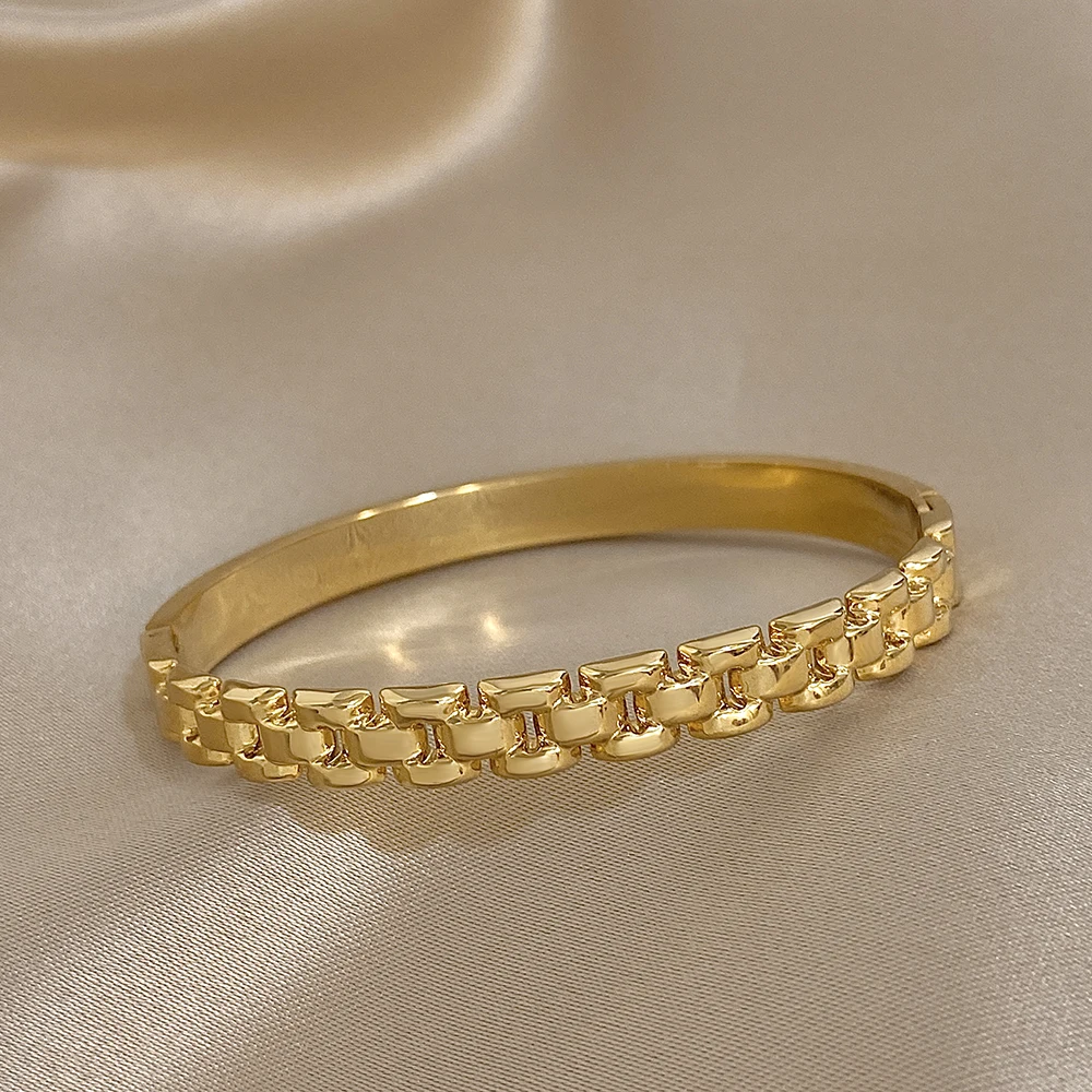 Freetry موضة الفولاذ المقاوم للصدأ سلسلة الإسورة سوار للنساء مقاوم للماء الذهب اللون غير النظامية المفتوحة الربيع الإسورة مجوهرات اليد