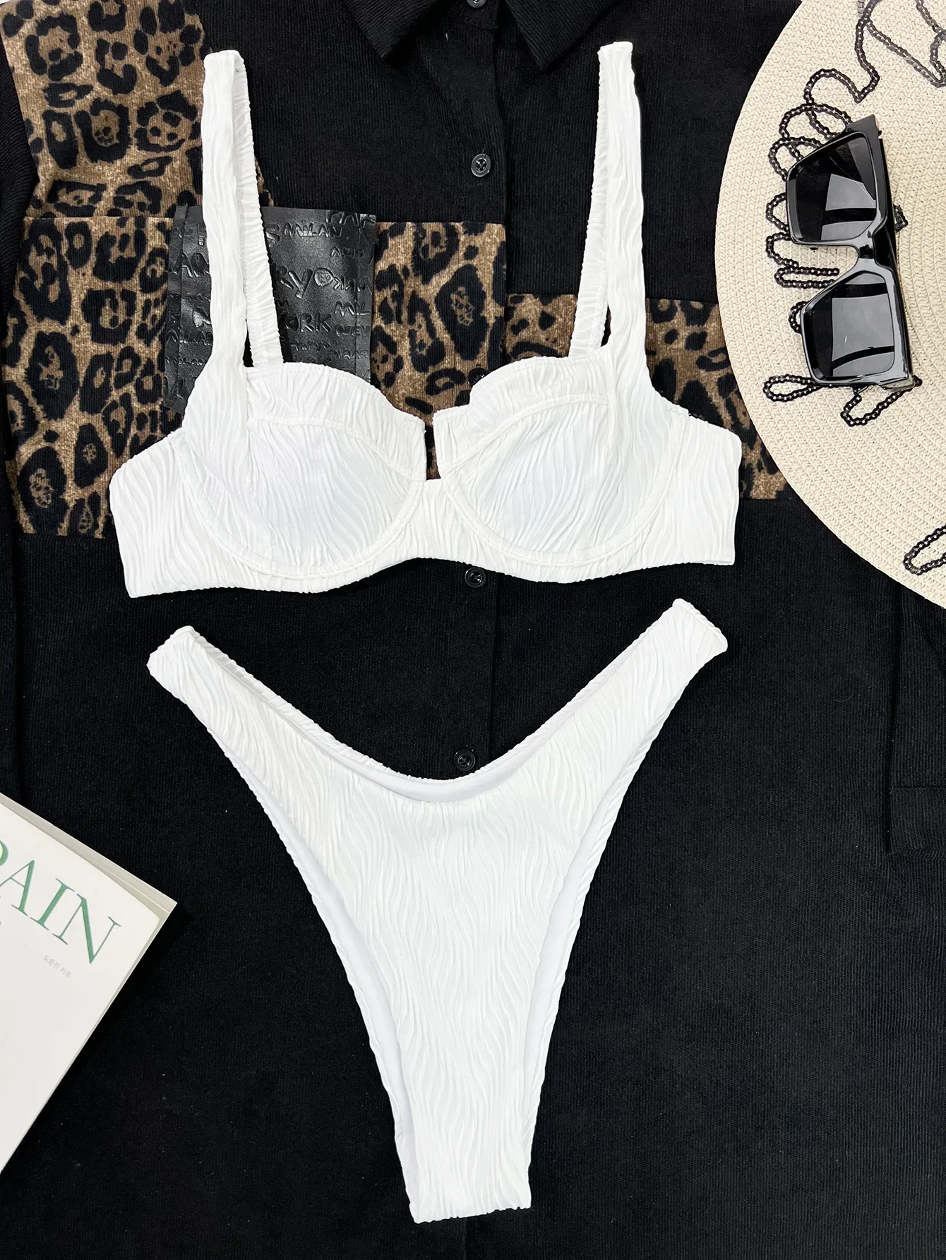 

2024 New Solid White Swimsuit Woman 2023 Sexy Underwire U-neck Bikini High Waist Two Piece Swimwear Backless Beach Bathing Suit