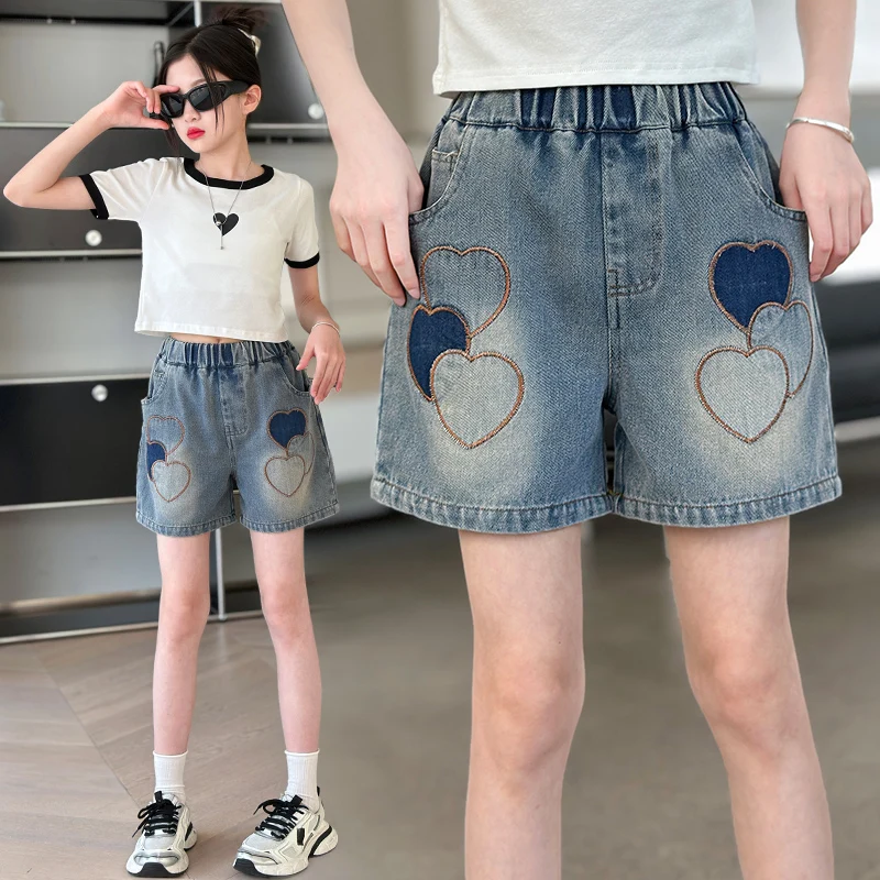 

Elegant Kids Summer Denim Shorts with Hearts For Teenage Girls Knee Length Heart Jean Shorts Children Casual Mini Capris Pants