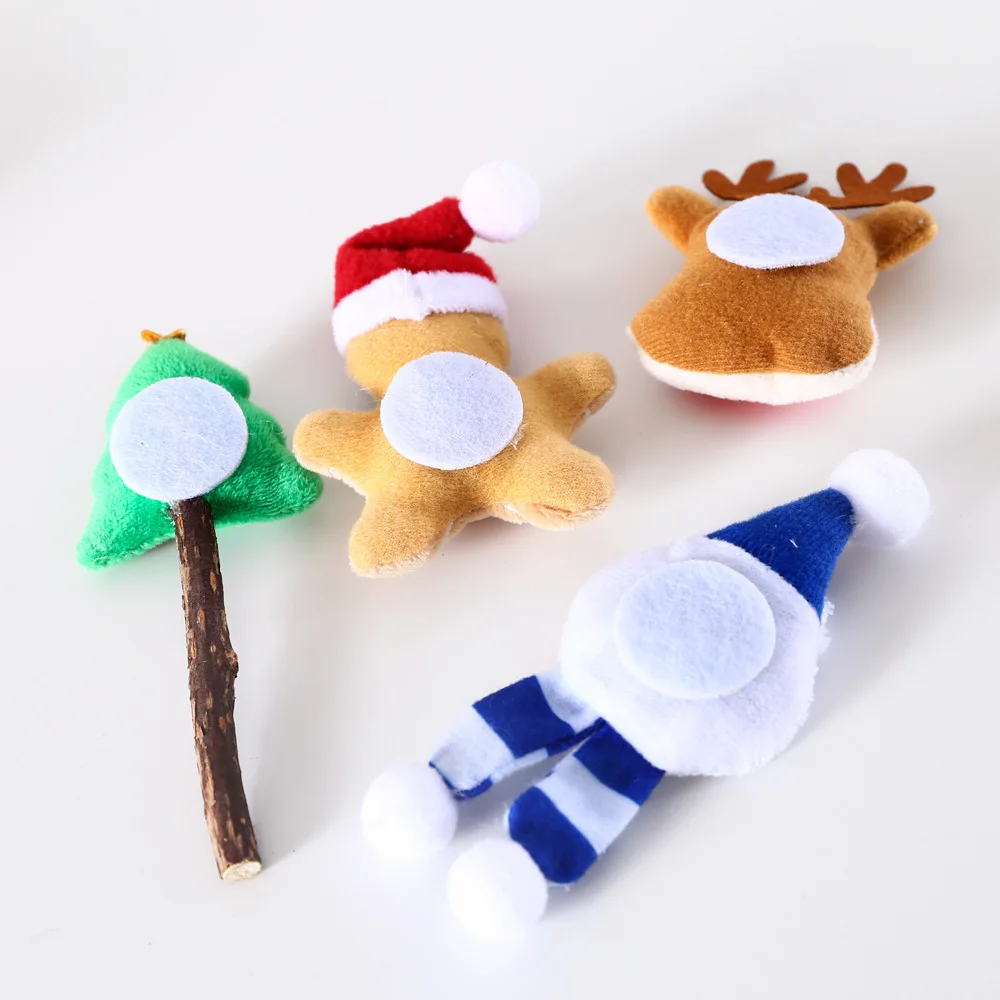 Cat Christmas plush toy gift box plush old man tree snowman built-in catnip grass bell to relieve boredom Liao Tianmu