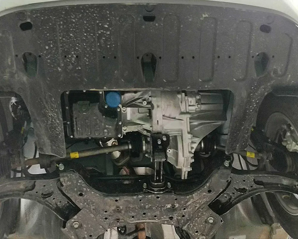 For KIA KX CROSS 2017-2019 1.4L Special Refitting The Fully Enclosed Baffle Plate Under Chassis Of Engine And Armored