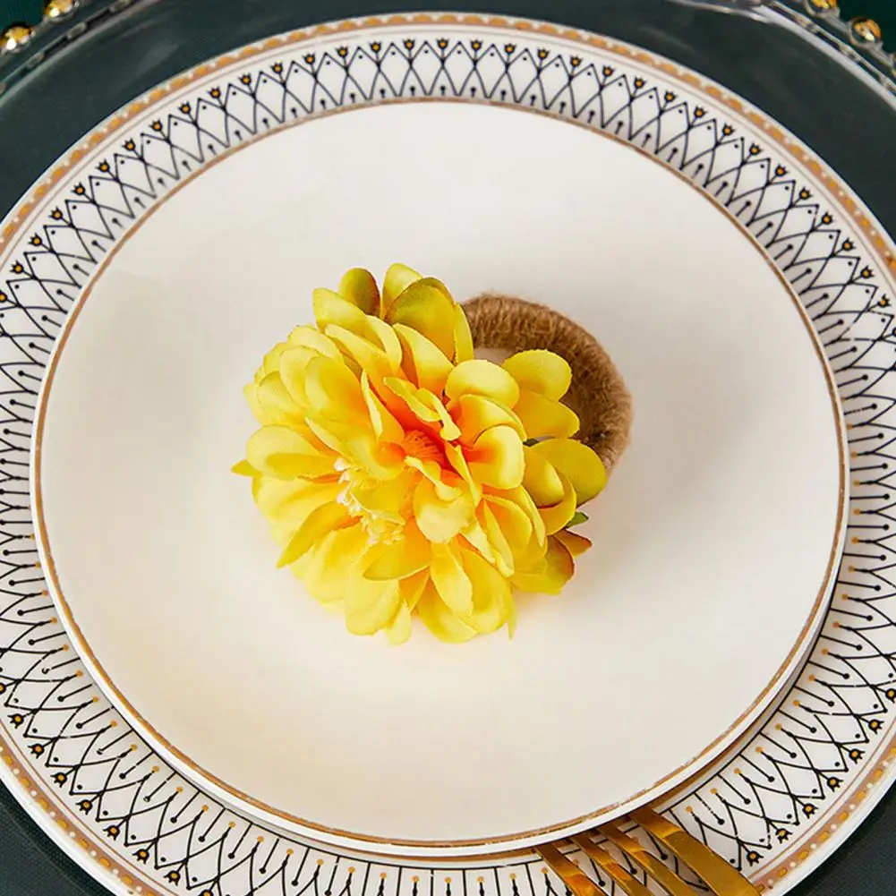 Rattan Napkin Ring Handmade Napkin Buckle Handmade Napkin Rings with Artificial Flowers Simulated Leaves Buckles Elegant Table
