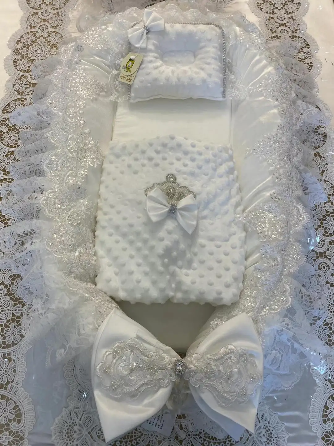 Newborn Baby swaddle and Blanket Pillow set Coming Home Lace Handmade Nursery Decoration Baby Products