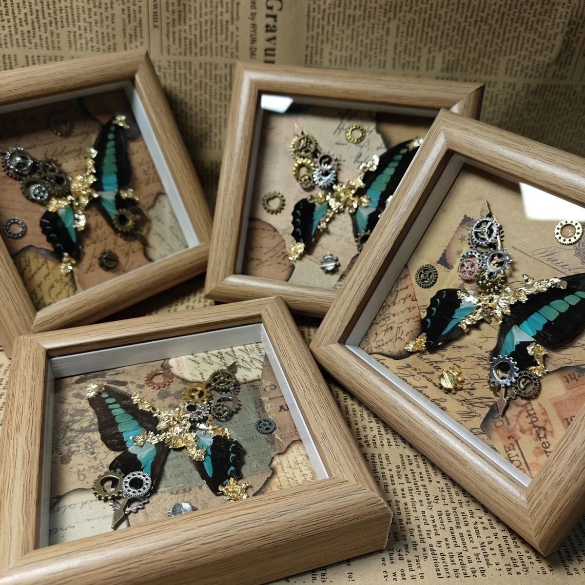 

1 Pc Mechanical gold foil real butterfly photo frame specimen （Graphite sarpedon） handmade specimen gift