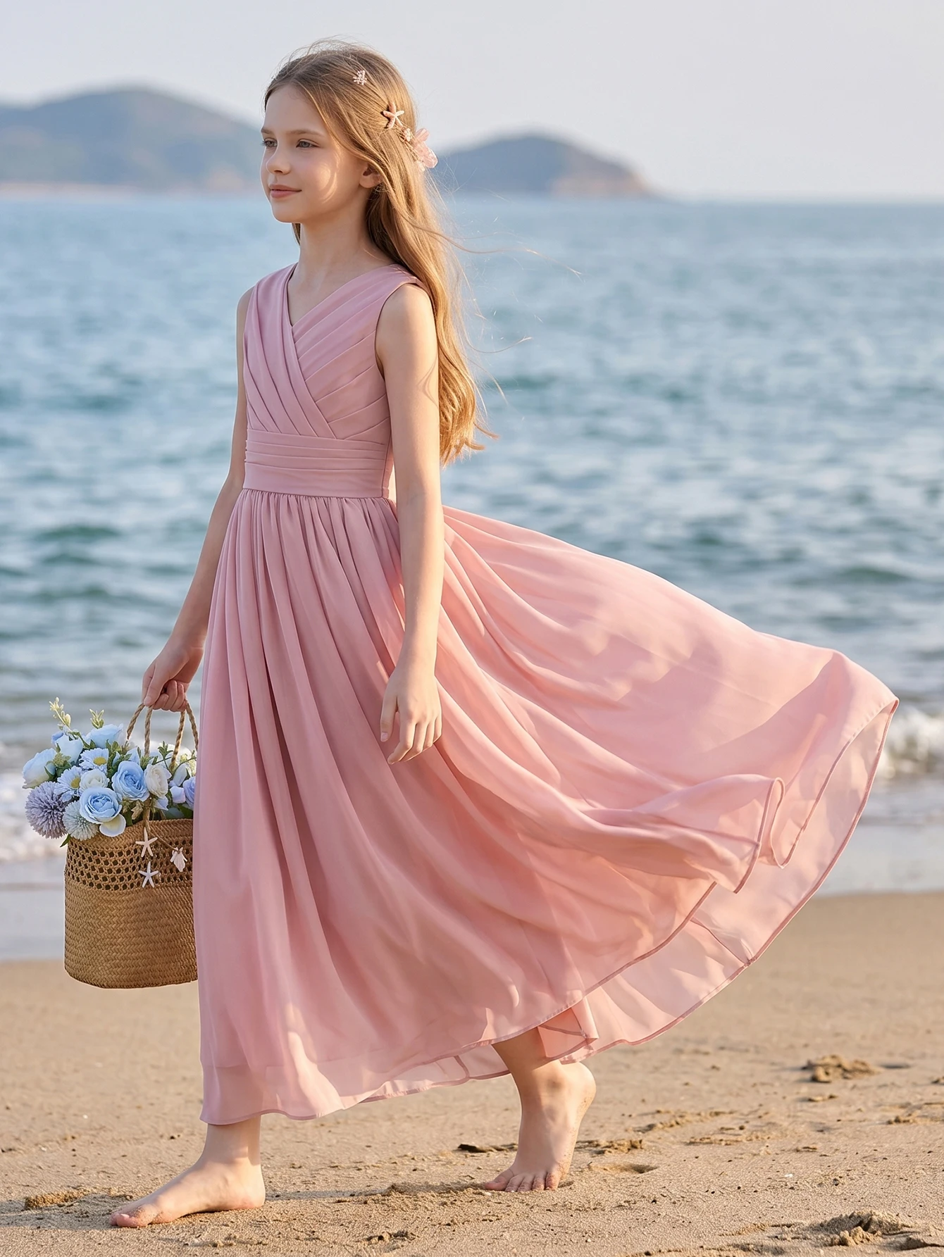 Elegant Chiffon Sleeveless Pleated Fitted Long Dress for Teen Girls. Suitable for Vacations,Parties,Weddings,Festive Gatherings
