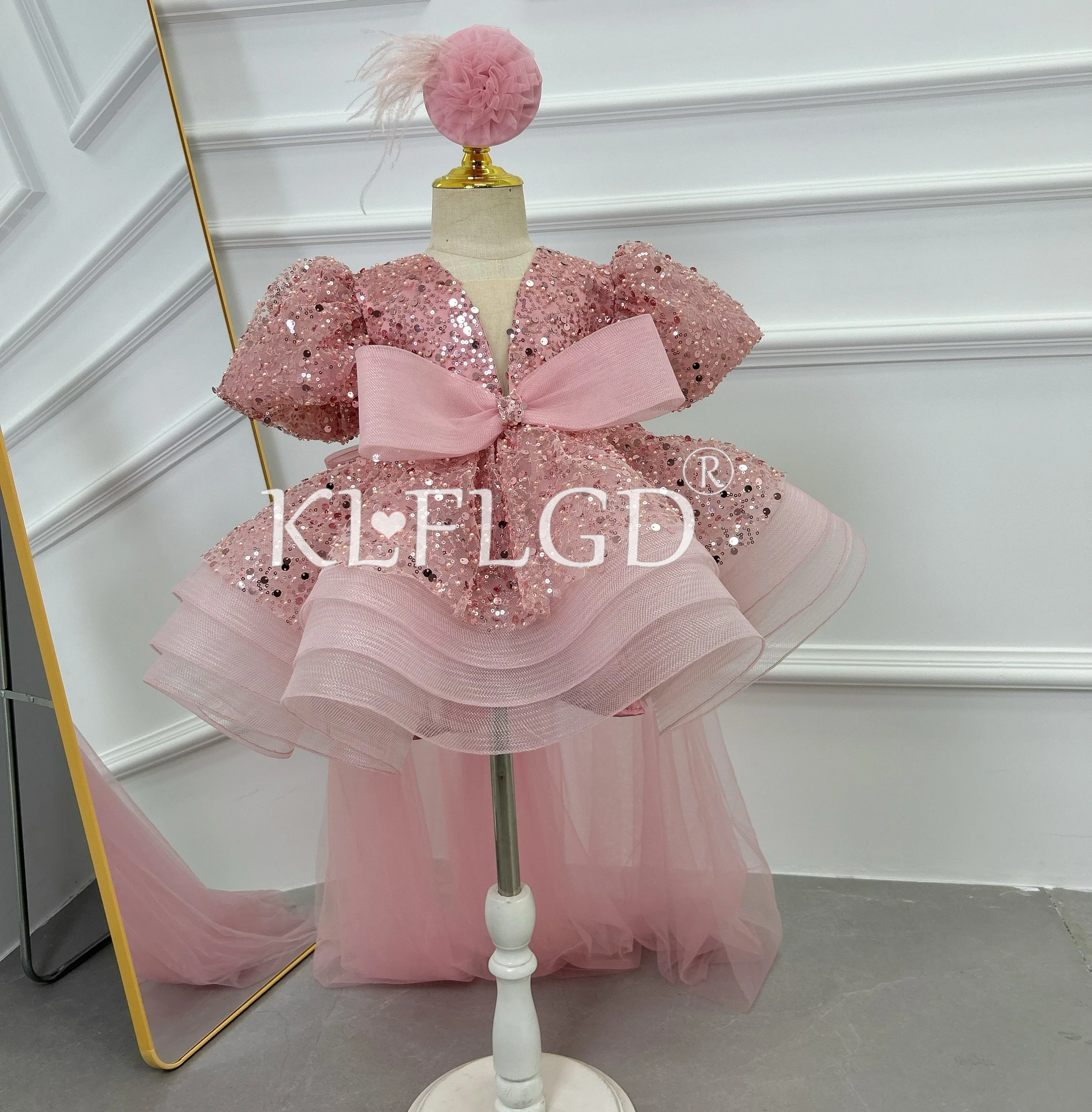 KLFLGD Exquisite and elegant girl V-neck bubble sleeve dress, girls' beauty pageant sequin trailing dress, big bow dress