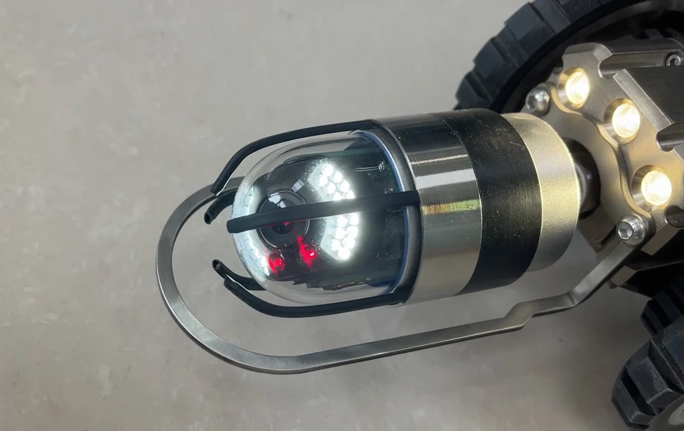 Telecamera di ispezione robotica per fognature robot cingolate per ispezione nel tubo 1080P con rapporto di ispezione