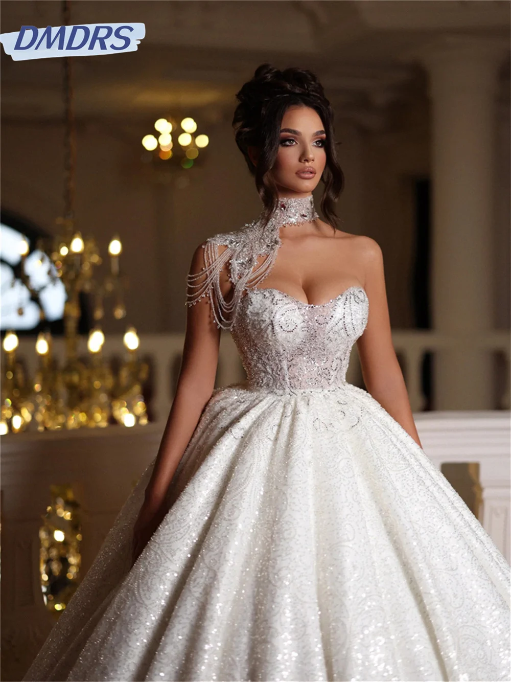 Charming Sweetheart Neck Bridal Gown Elegant Beaded Wedding Dress Charming One Shoulder Sleeve Floor Length Gown Vestido De