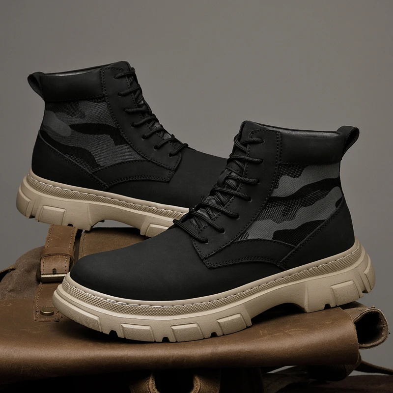 جلد طبيعي الرجال دراجة نارية الأحذية أربعة مواسم عالية أعلى الأحذية في الهواء الطلق أحذية المشي لمسافات طويلة غير رسمية موضة حذاء من الجلد المضادة للانزلاق بوتاس