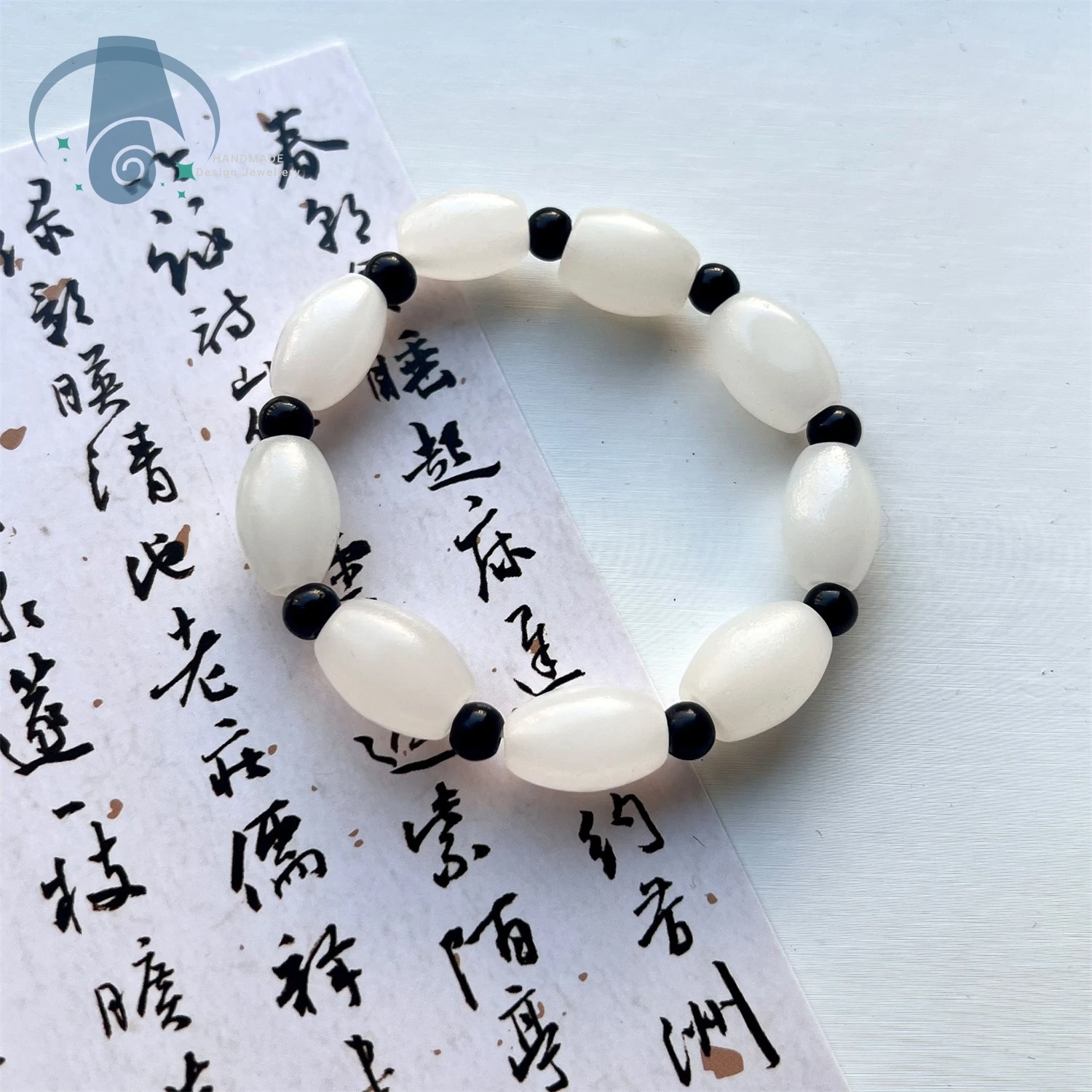 Natural White Afghan Jade Bracelet Free Form Beads Single Strand Stretch Bracelet For Healing  Meditation Jewelry Gift For All