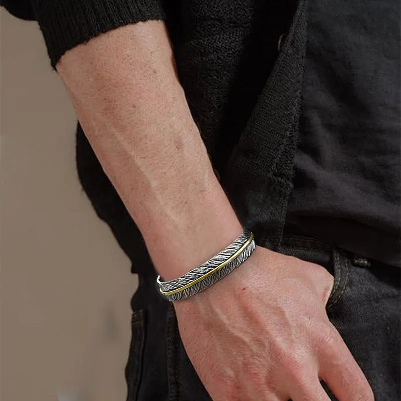 

Feather Bracelet with Opening for Men, Trendy Personality, Retro Handpiece