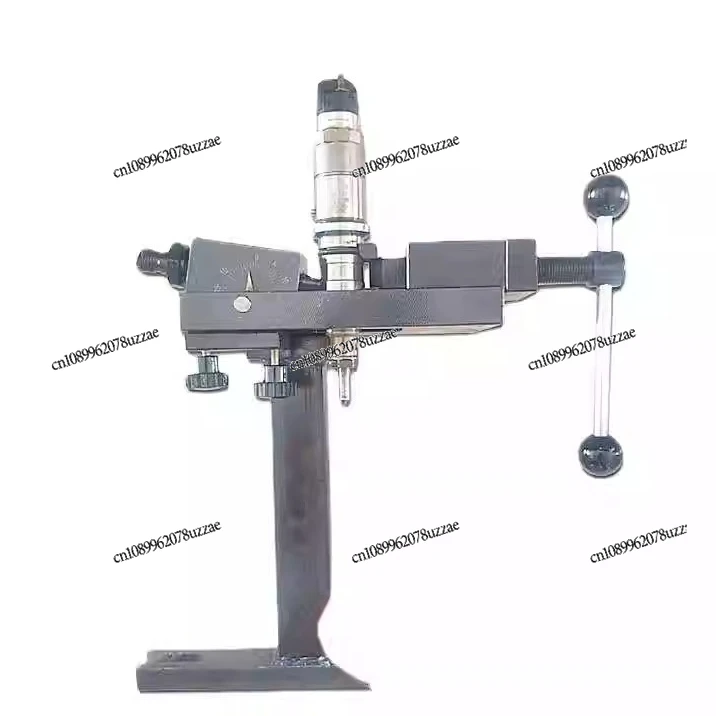 EFI Common Rail Injector Has Built-in Clamping Fixture, Oil Return Clamp, Disassembly and Disassembly Vise